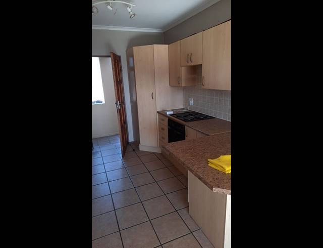 2 BEDROOM APARTMENT FOR SALE IN REYNO RIDGE